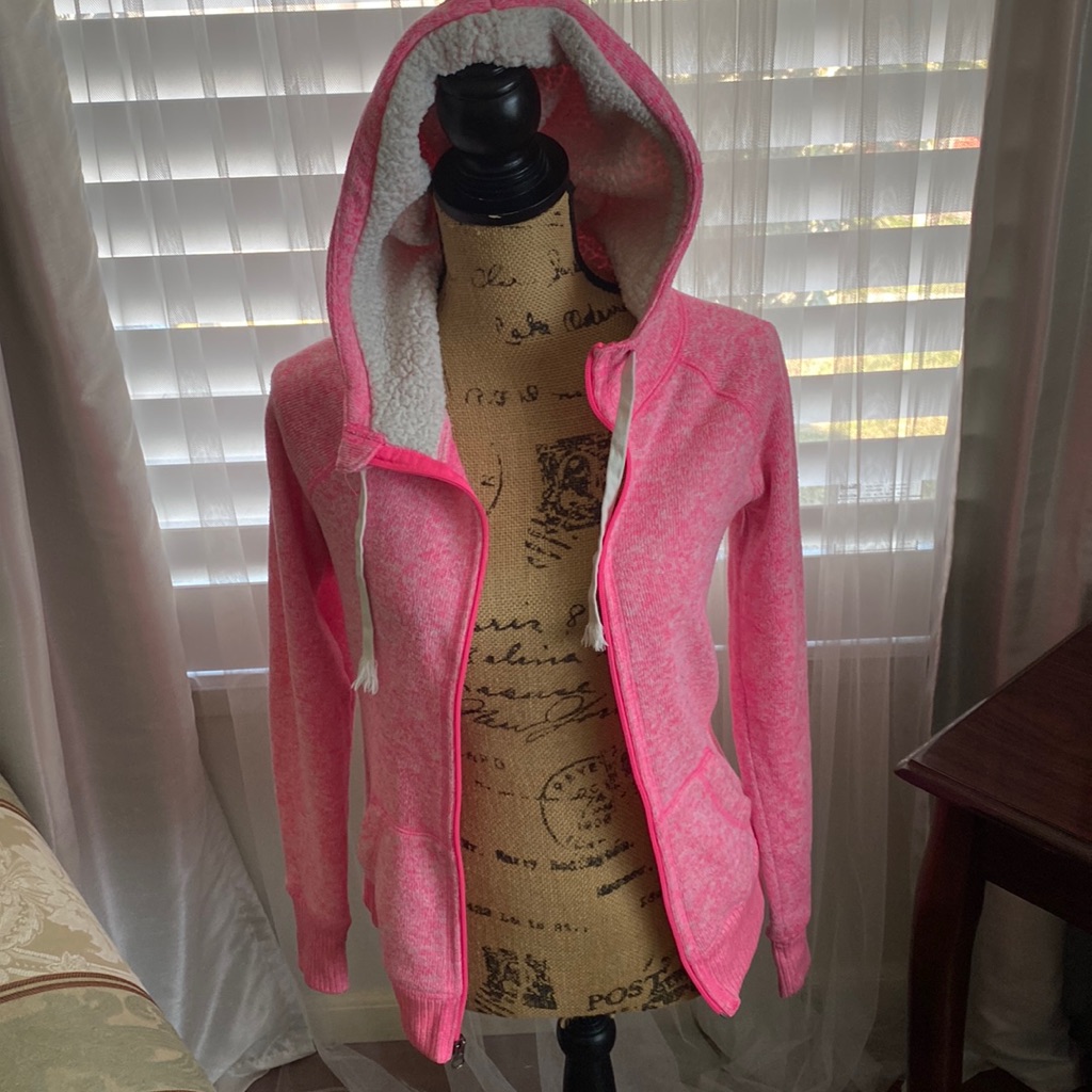 Warm Jacket. Size S
